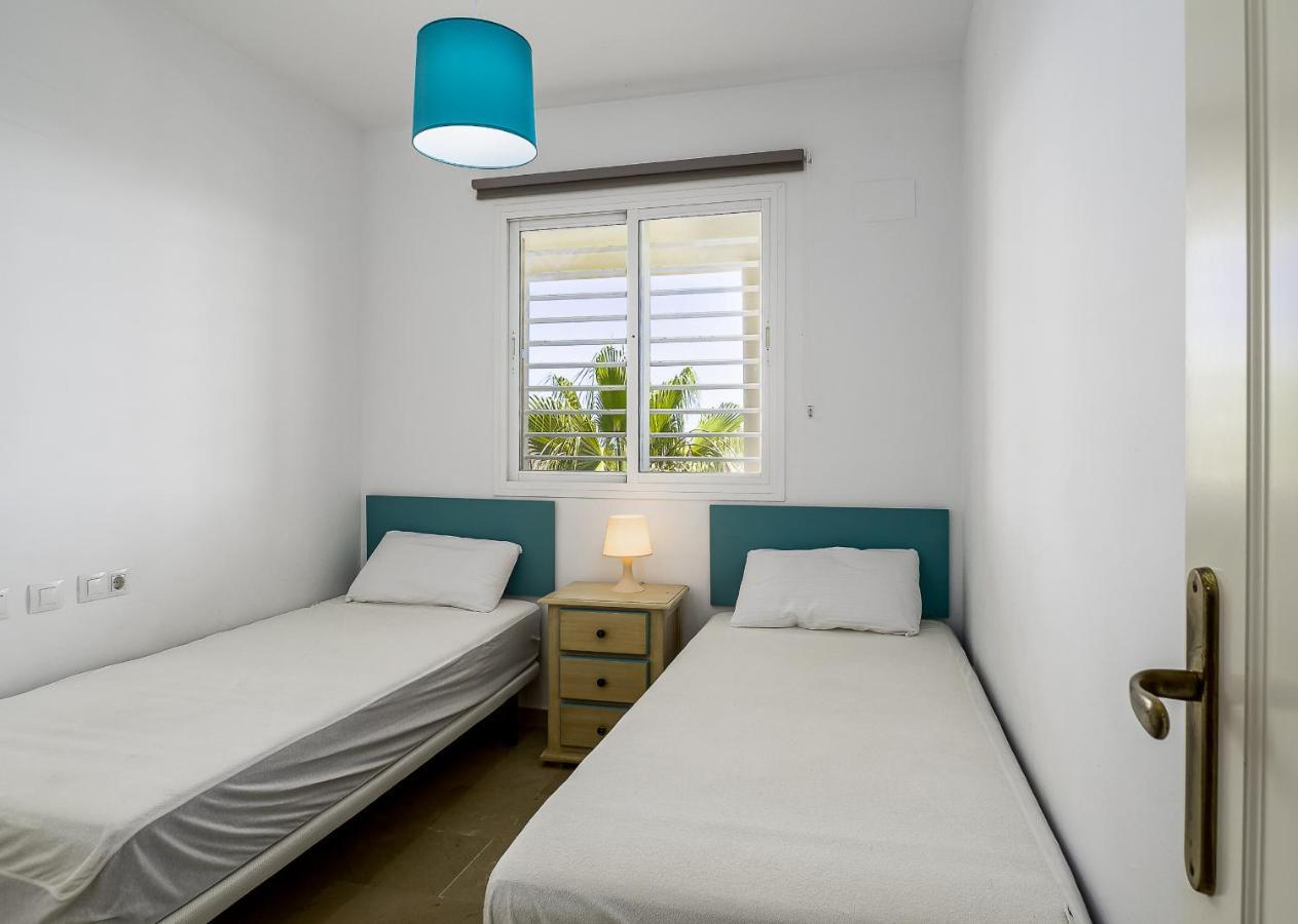 5006-Apt 2 Bedrooms With Sea View Manilva Kültér fotó